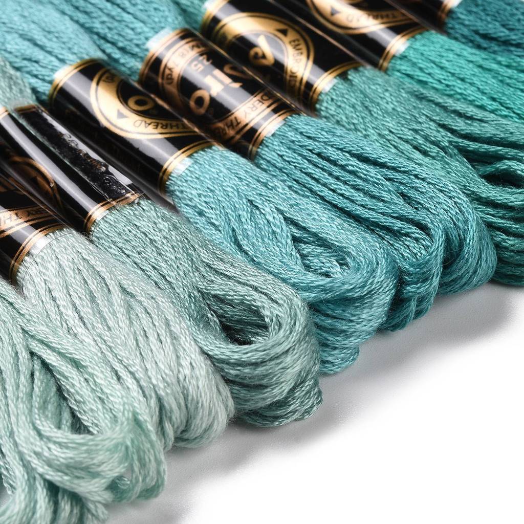 1 lot de 8 écheveaux de fil à  - Embroidery Floss Thread avis et prix