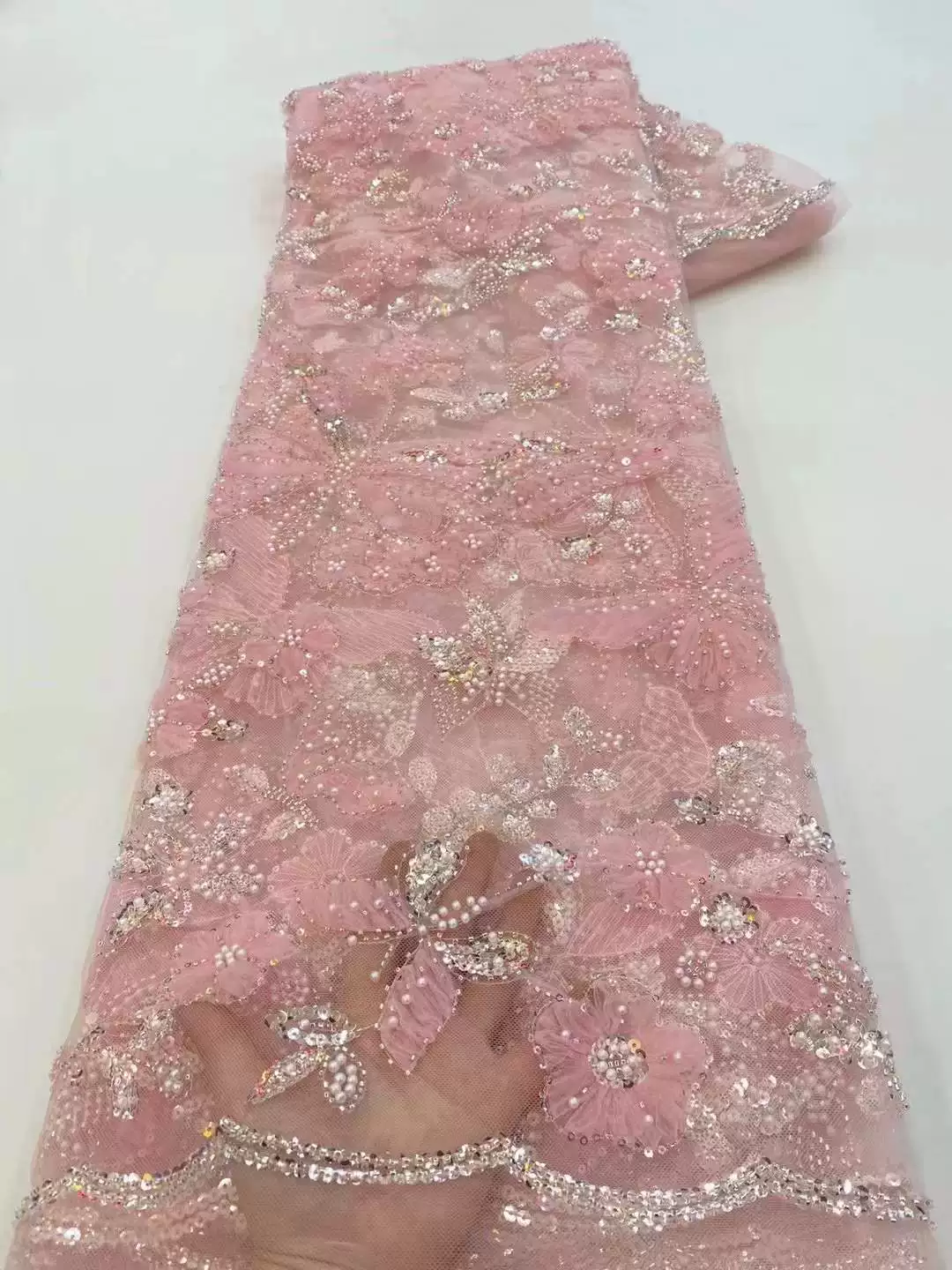 Tissu en dentelle brodée de pa - Sewing Embroidery Fabric avis et prix