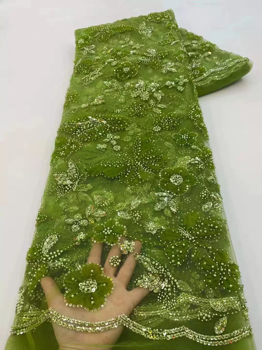 Tissu en dentelle brodée de pa - Sewing Embroidery Fabric avis et prix